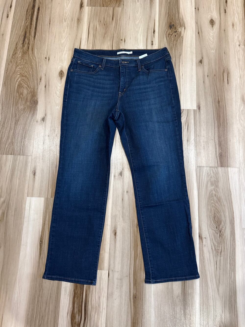 Levi's 414 Classic Straight Fit Dark Blue Jeans Women's Size 16W